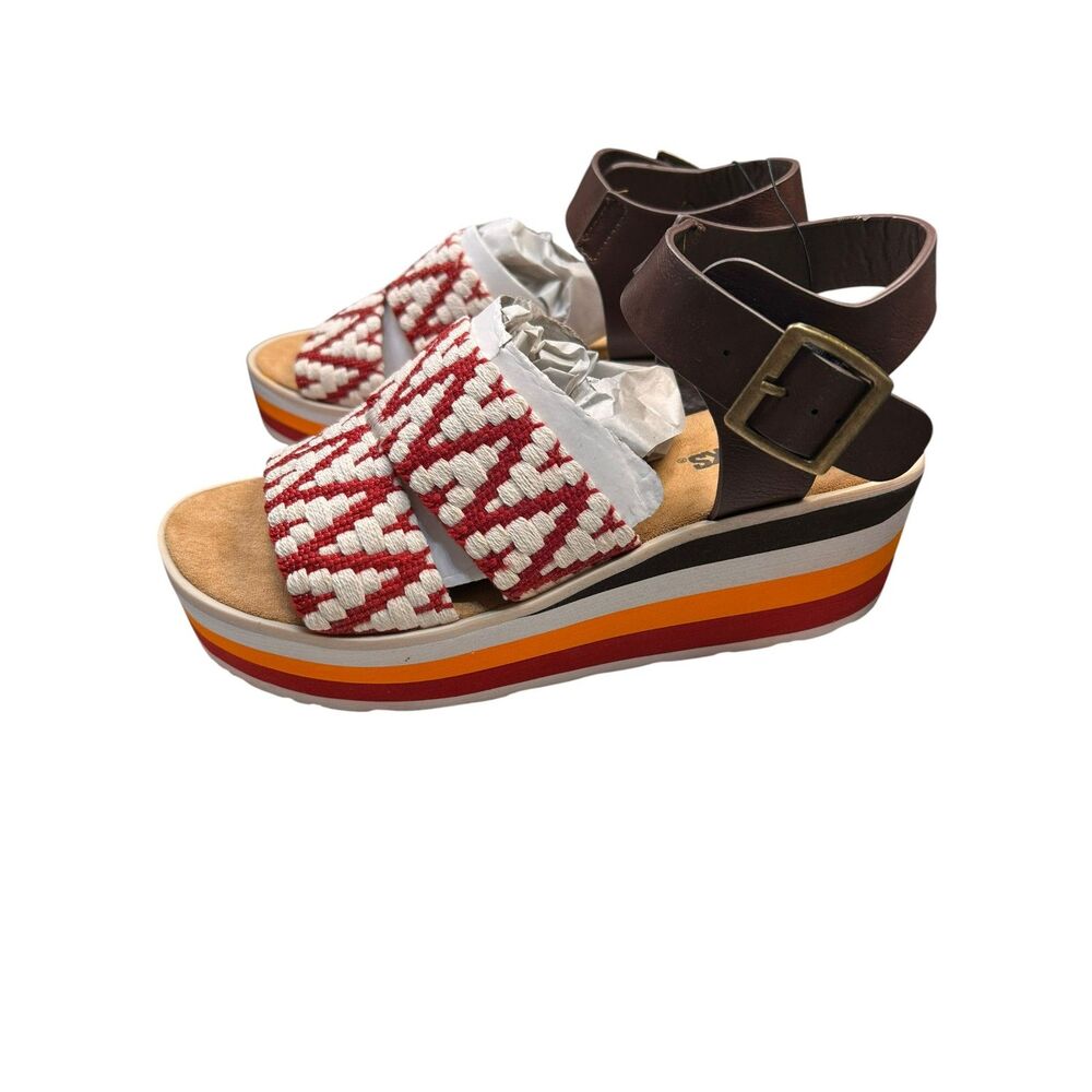 Muk Luks Red Woven Platform Wedge Sandals Size 8 Boho Retro Stripe Sole